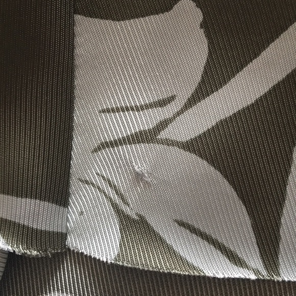 Lee Mathews Floral silk skirt - Picture 14 of 15